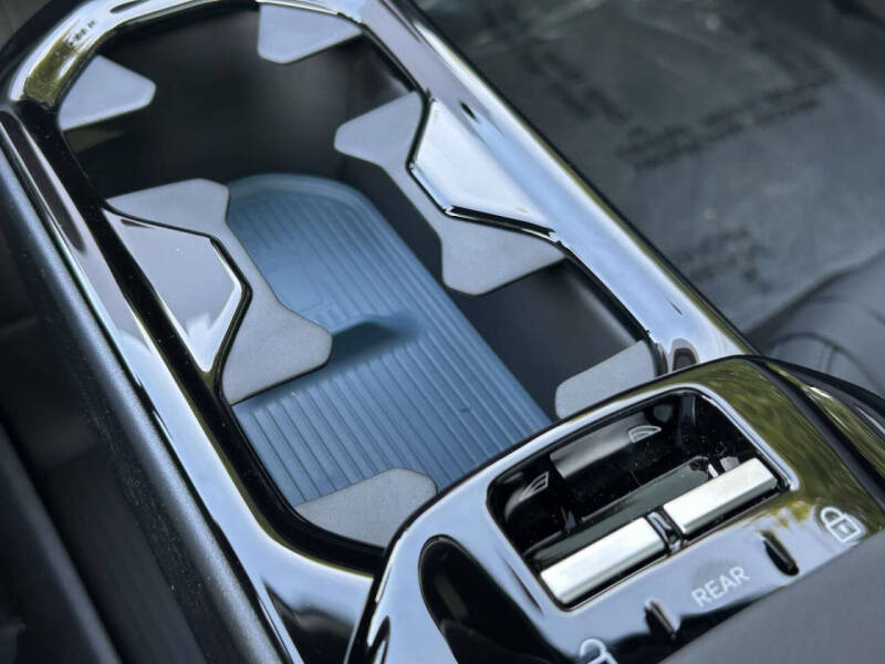 2026 Volvo EX30 Twin Plus