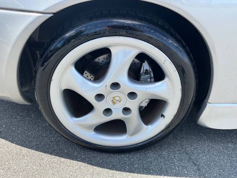 1999 Porsche 911 Carrera 4