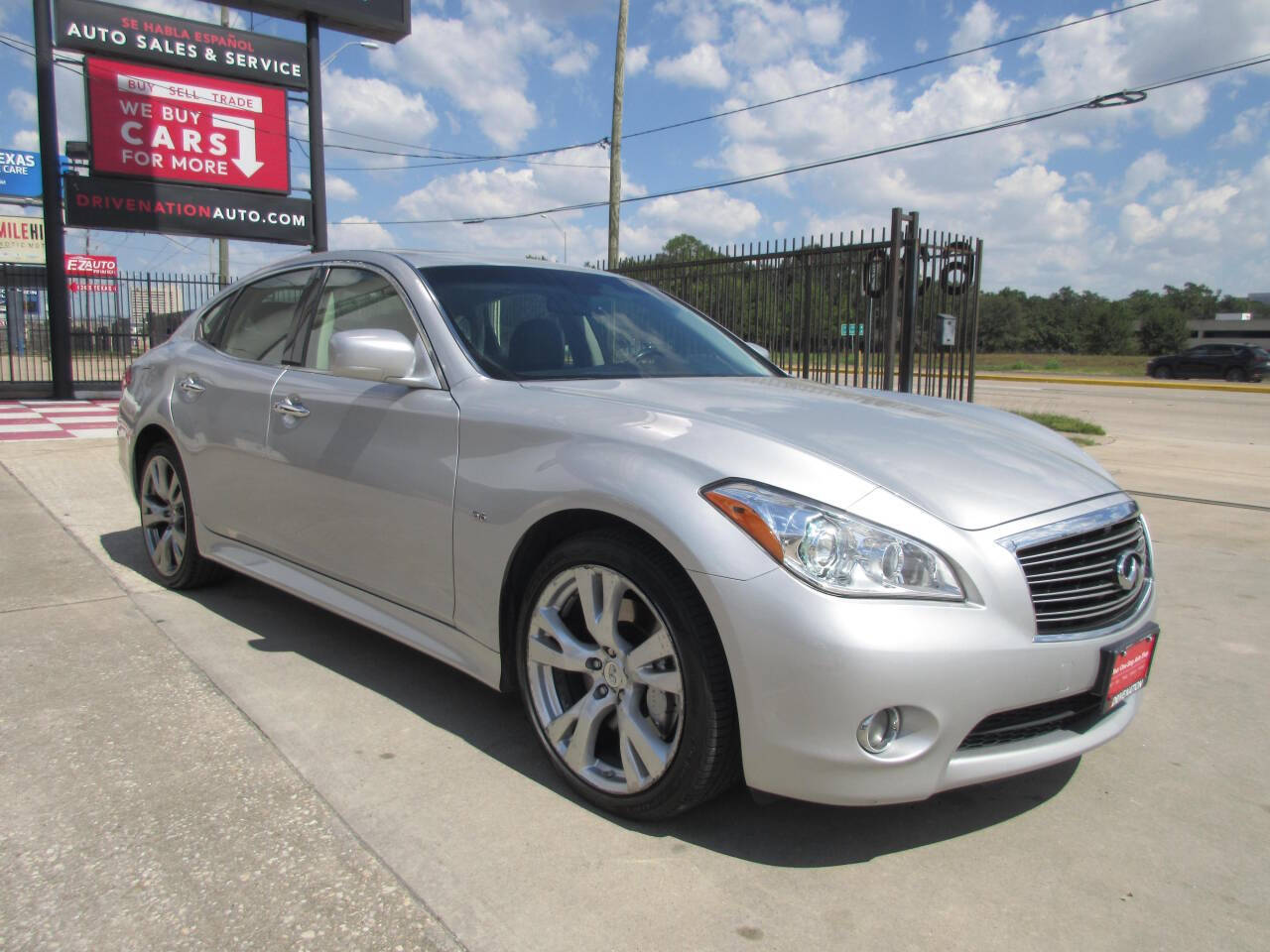 2014 INFINITI Q70 for sale at Drive Nation in Houston, TX