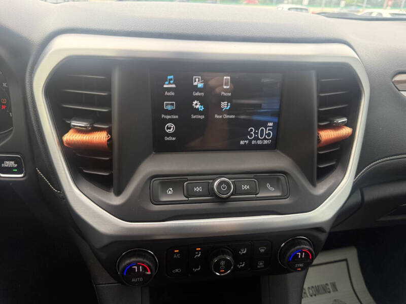 2017 GMC Acadia SLE-1