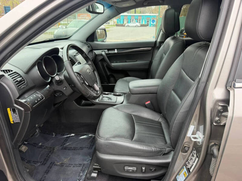 2013 Kia Sorento SX