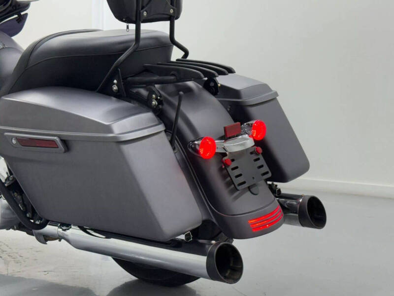 2017 Harley-Davidson Street Glide Special