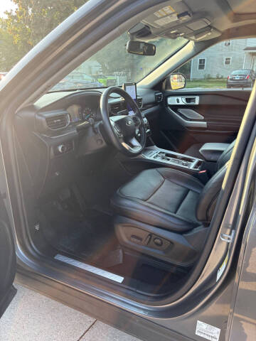 2023 Ford Explorer Limited