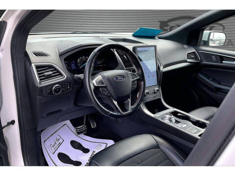 2024 Ford Edge ST-Line