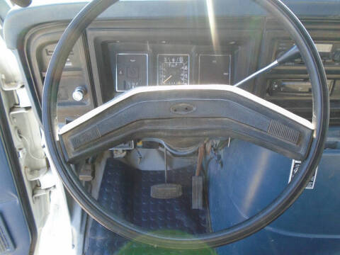 1985 Ford E-350 Super