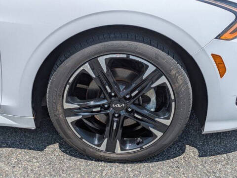 2022 Kia K5