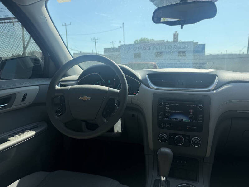 2017 Chevrolet Traverse LS