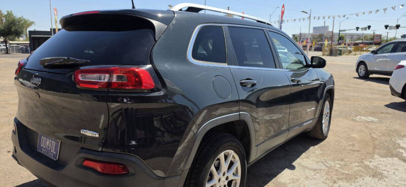 2018 Jeep Cherokee Latitude Plus