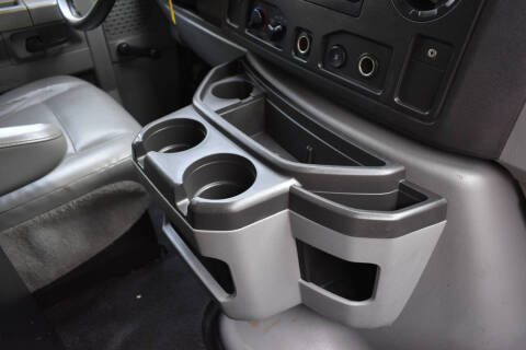 2014 Ford E-Series E-350 SD
