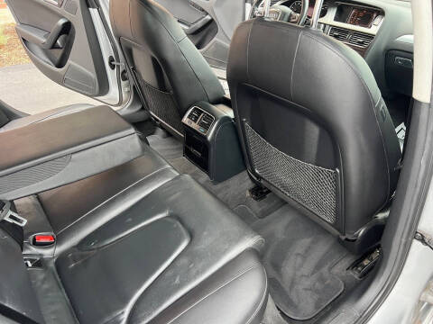 2012 Audi A4 2.0T quattro Premium Plus