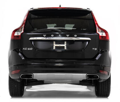 2017 Volvo XC60 T5 Dynamic