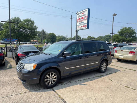 2009 Chrysler Town and Country Touring
