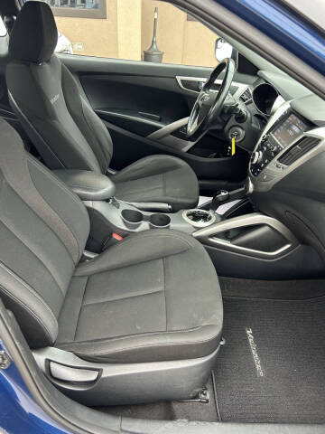 2017 Hyundai Veloster Value Edition