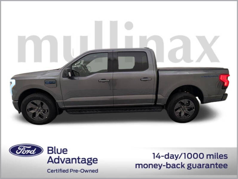 2025 Ford F-150 Lightning Flash