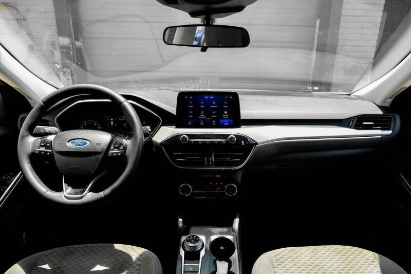 2022 Ford Escape SE