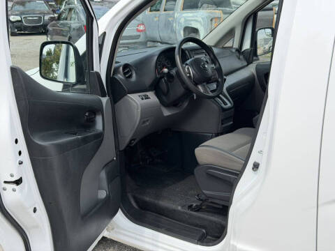 2016 Nissan NV200