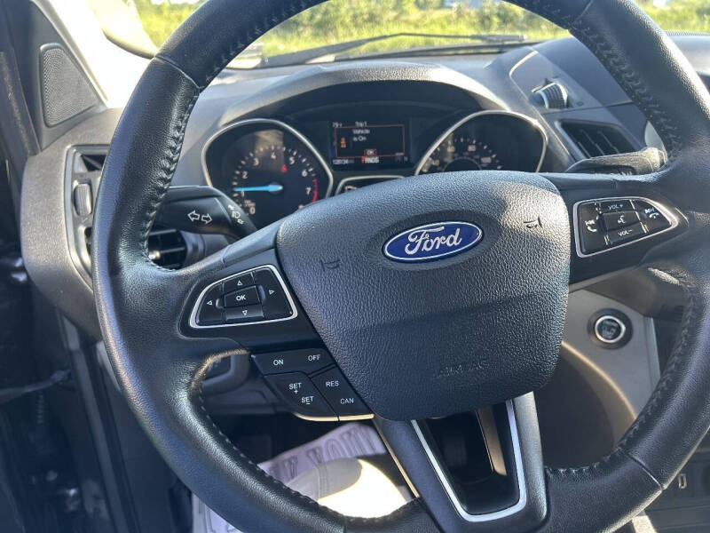 2019 Ford Escape SEL
