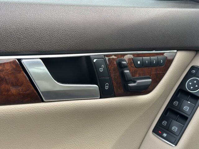 2011 Mercedes-Benz C-Class