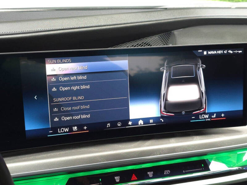 2023 BMW 7 Series 740i