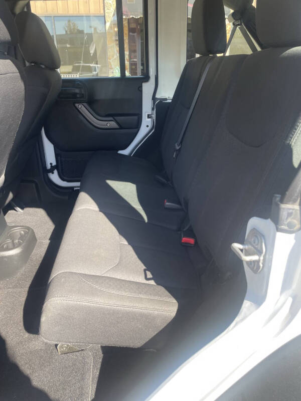 2017 Jeep Wrangler Unlimited Sport RHD