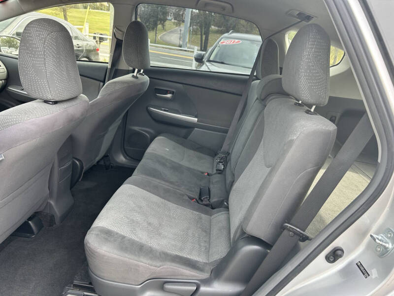 2012 Toyota Prius v Three