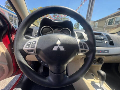 2013 Mitsubishi Lancer