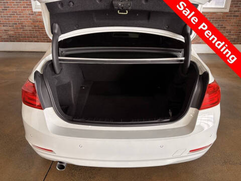 2015 BMW 3 Series 320i