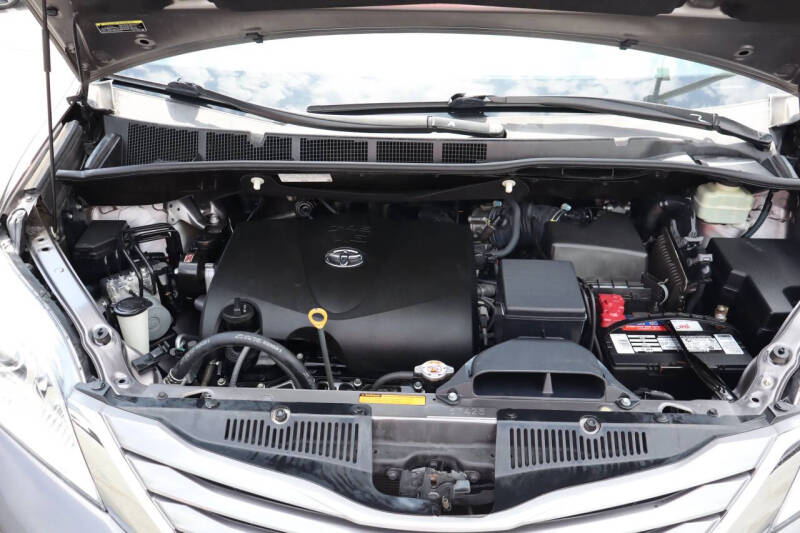 2017 Toyota Sienna