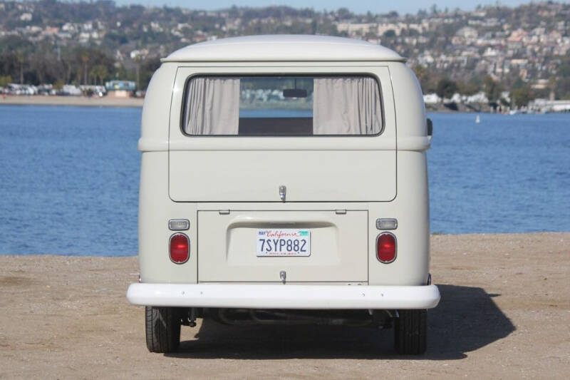 1968 Volkswagen Bus