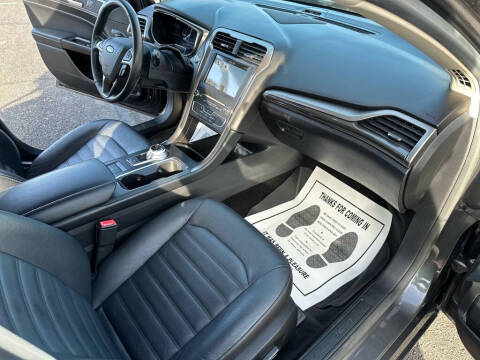 2017 Ford Fusion Energi SE Luxury