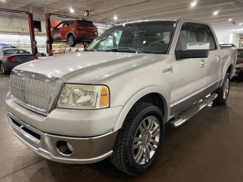 2008 Lincoln Mark LT