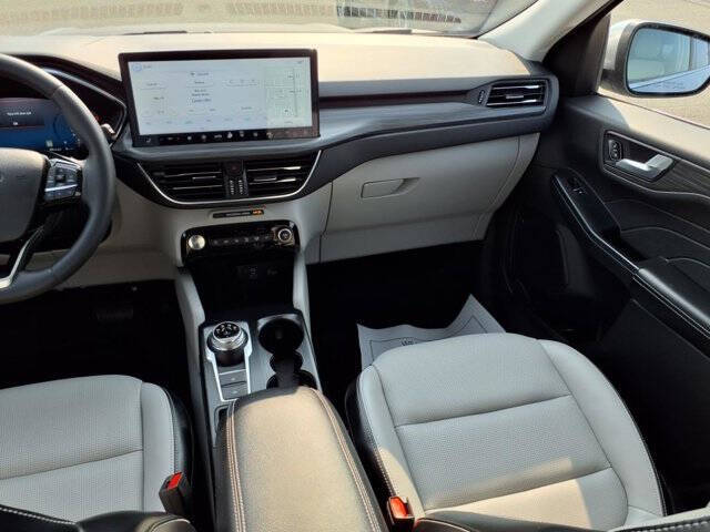 2023 Ford Escape Platinum