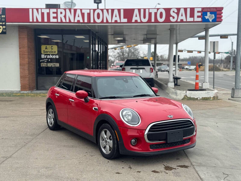 2020 MINI Hardtop 4 Door Oxford Edition's photo