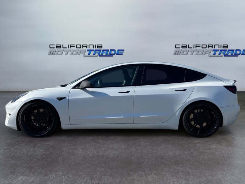 2021 Tesla Model 3 Long Range