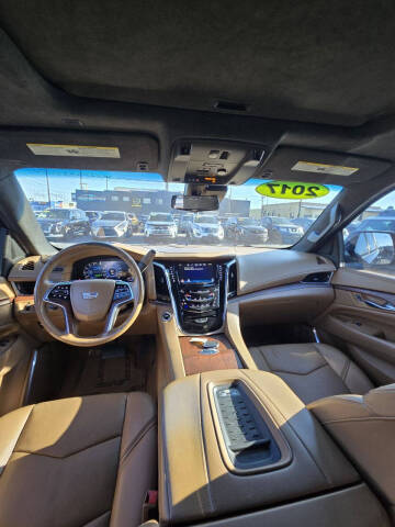 2017 Cadillac Escalade ESV Platinum