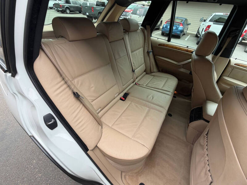 2003 BMW X5 4.4i