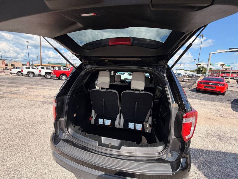 2018 Ford Explorer