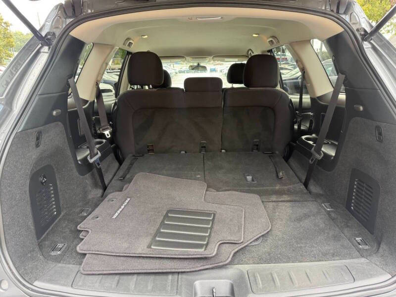 2020 Nissan Pathfinder S