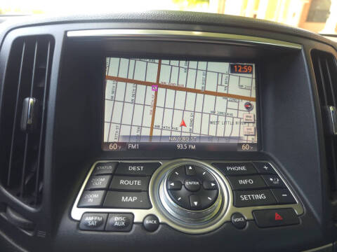 2015 Infiniti Q40