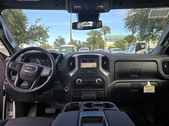 2024 GMC Sierra 2500HD Pro