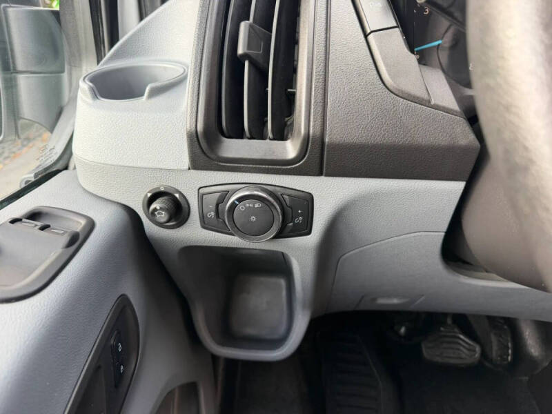 2018 Ford Transit