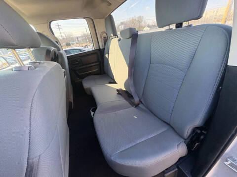 2017 RAM 1500 Express