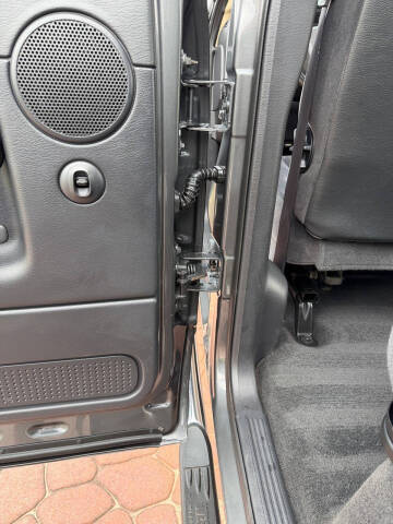 2004 Dodge Ram 2500 SLT