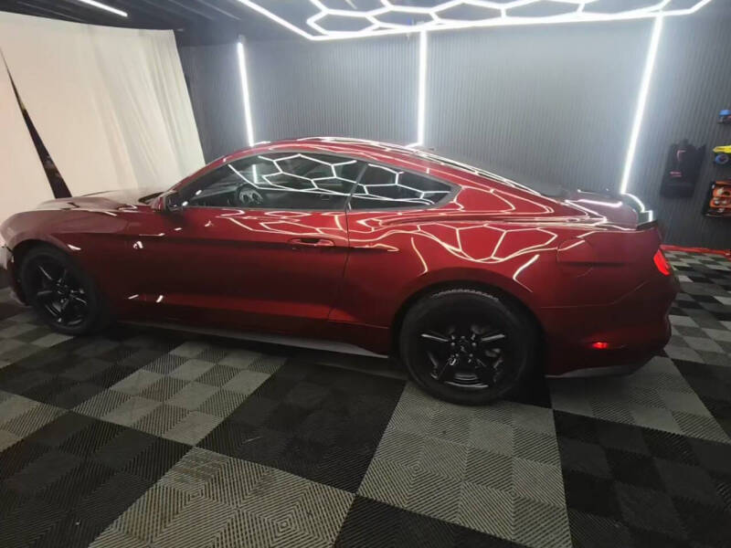 2018 Ford Mustang EcoBoost