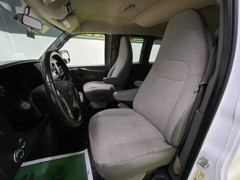 2015 Chevrolet Express LT 2500