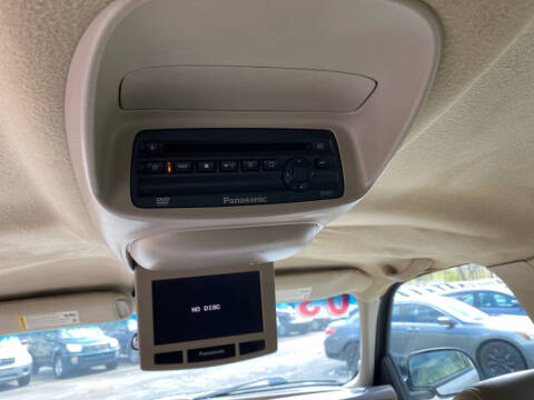 2003 Cadillac Escalade