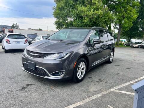 2017 Chrysler Pacifica for sale at Rodeo Auto Sales in Winston Salem NC