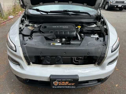 2017 Jeep Cherokee Sport Altitude