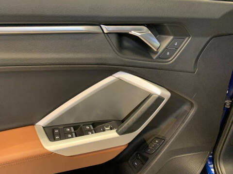 2022 Audi Q3 quattro S line Premium 45 TFSI