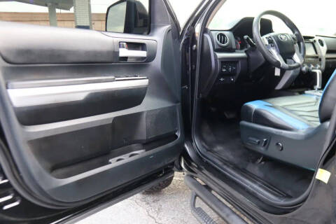 2015 Toyota Tundra SR5